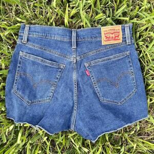 Womens Vintage high waisted levis shorts